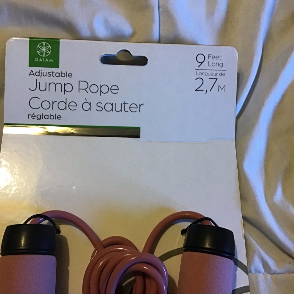 Gaiam Adjustable Speed Jump Rope Lilac NEW - Picture 4 of 8